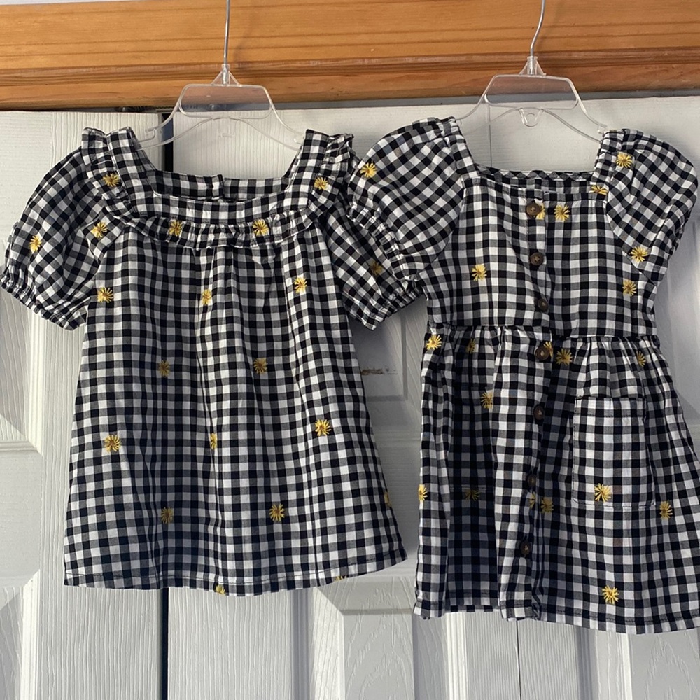 Old Navy Matching Big Sister/ Little sister sunflower plaid dresses